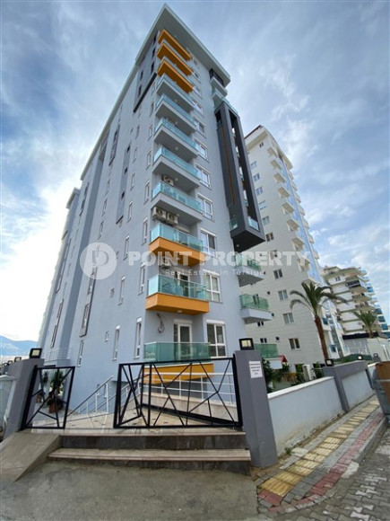 Spacious one-bedroom apartment, 58m², in the eastern part of Mahmutlar, Alanya, 500m from the sea-id-1783-photo-1