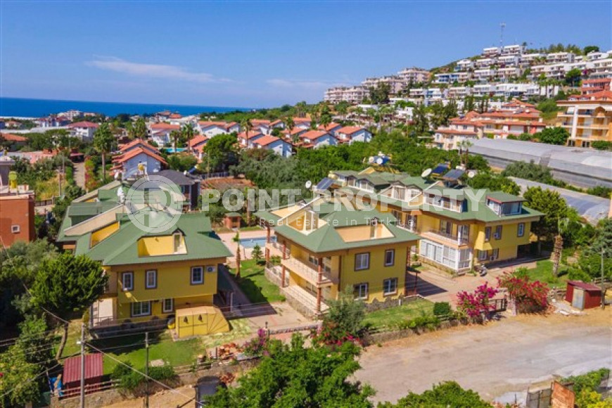 Furnished villa 4+1 in Alanya Demirtas area, in a cottage village with infrastructure-id-1833-photo-1