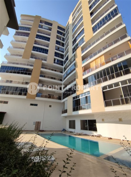 One bedroom apartment, 60m² in a complex with infrastructure in Mahmutlar, Alanya, 300m from the sea-id-1900-photo-1