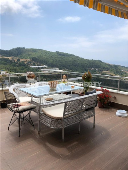 Furnished two bedroom apartment, 150m², with stunning views in Kargicak, Alanya-id-1951-photo-1