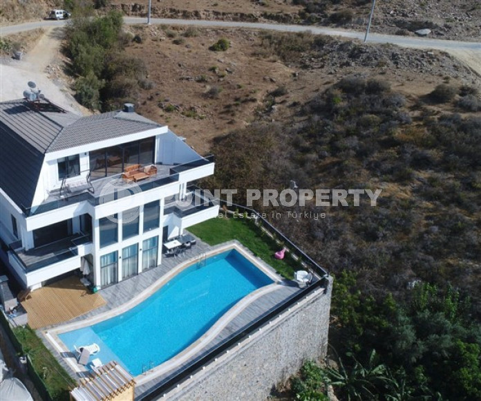 Luxurious private villa 6+1, 526m², with its own infrastructure in the Alanya area - Gazipasa-id-2003-photo-1