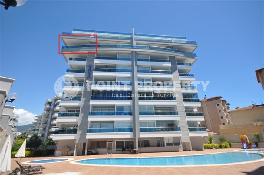 View elegant penthouse 3+1, 286m², in a residence with infrastructure in Tosmur, Alanya-id-2126-photo-1