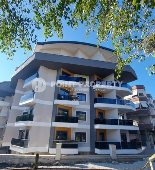 Spacious one-bedroom apartment in a residence with a swimming pool in the center of Alanya, near Keykubat beach-id-1169-photo-1