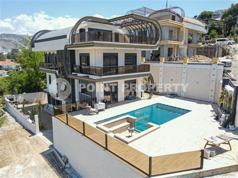 Luxurious four-storey villa, 515m², with private infrastructure in Kargicak, 1300m from the sea-id-2155-photo-1