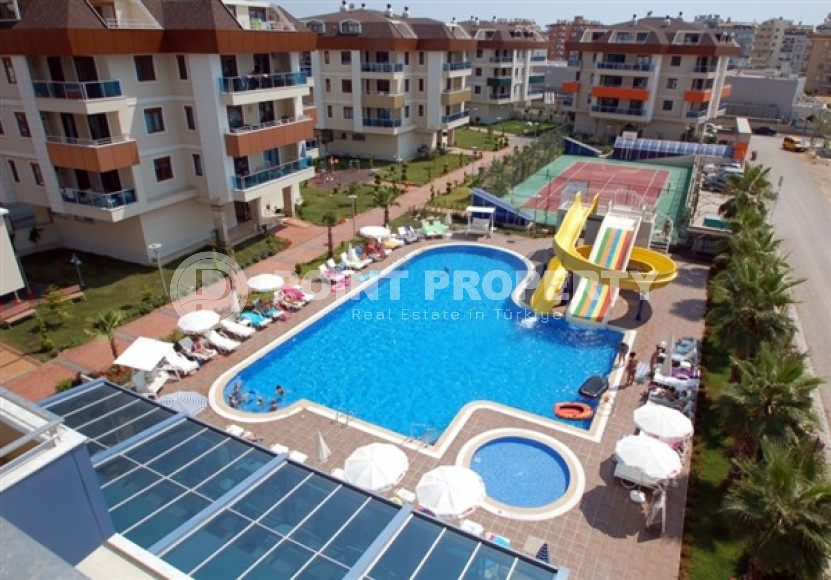 Luxurious five-room apartment in a residential complex with an indoor pool and a large green area, 250 m2-id-2304-photo-1