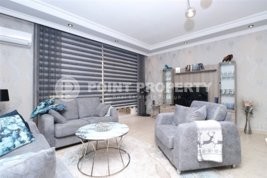 Ready-to-move-in apartment 90 m2, Alanya center, just 350 meters from the city beaches-id-2921-photo-1