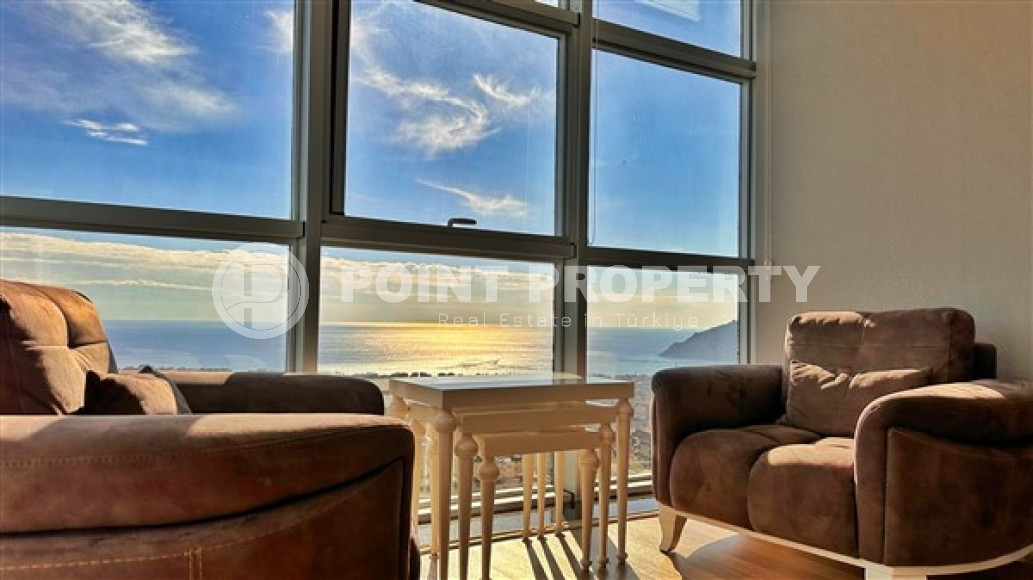 Spacious duplex penthouse 240 m², in a prestigious area with panoramic views, Hasbahce, Alanya-id-2975-photo-1