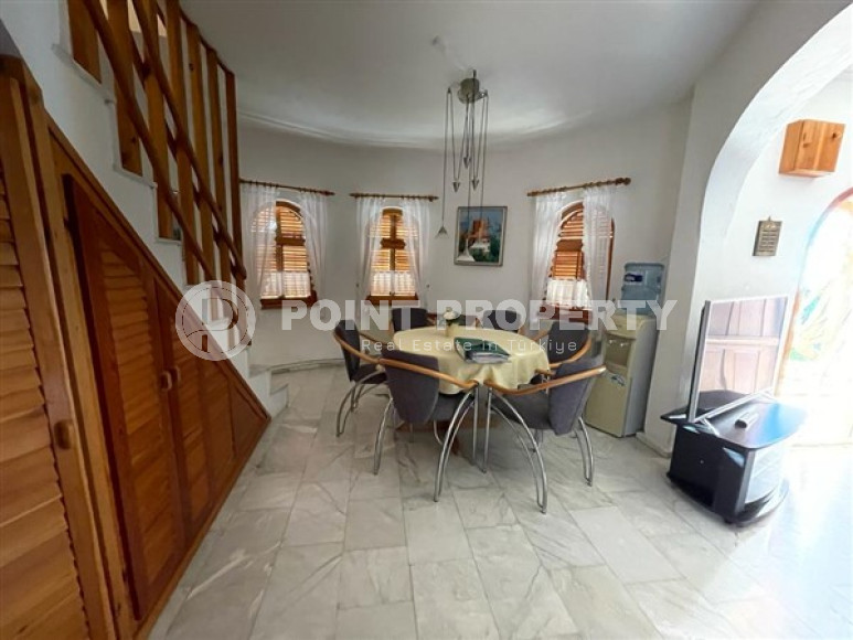 Duplex villa in Turkish style with an area of 180 m2, Turkler area, Alanya-id-3024-photo-1