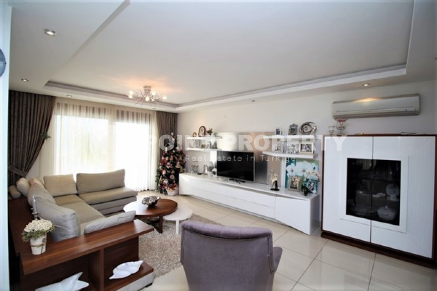 Large stylish 2+1 apartment in a complex with the infrastructure of a 5* hotel in Cikcilli, Alanya-id-3026-photo-1