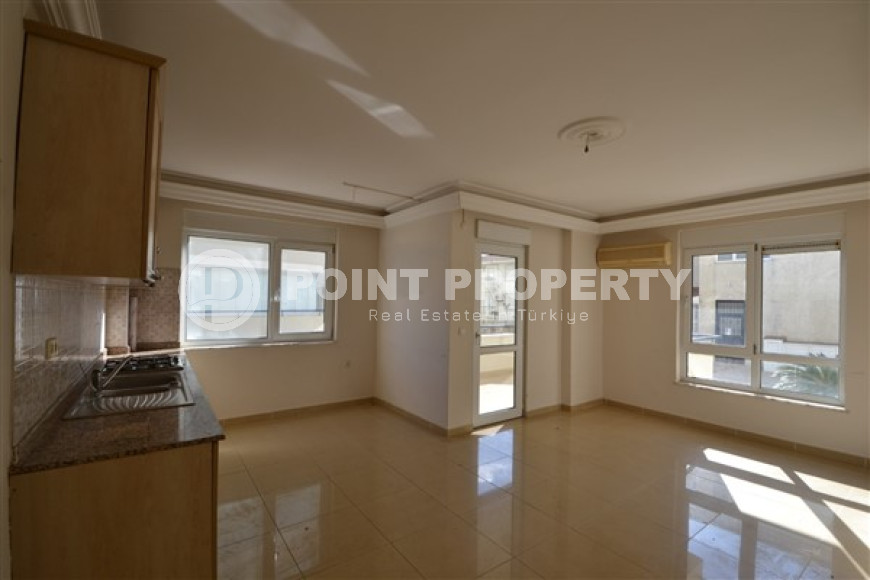 Bright 2+1 apartment with an area of 100 m2 in the Cikcilli area, Alanya, one kilometer from the sea-id-3052-photo-1