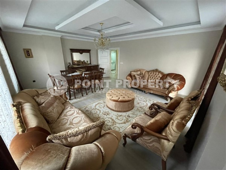 Huge 6 bedroom duplex apartment at an attractive price in Oba, Alanya-id-3090-photo-1