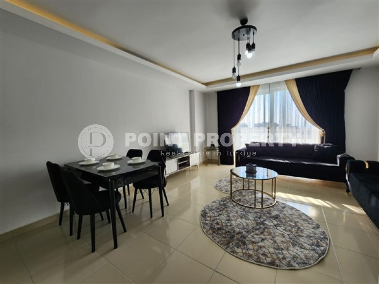 Two-room apartment of 80 m² on the 9th floor of a complex 400 meters from the sea, Mahmutlar, Alanya-id-3143-photo-1