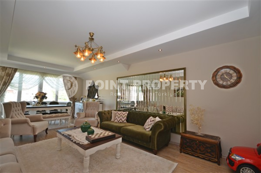 Fully furnished 4+1 duplex on the banks of the Dimchay River, Kestel, Alanya-id-3165-photo-1