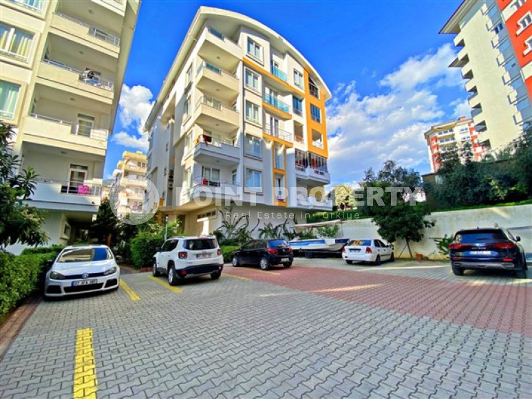 Compact penthouse with 1+1 layout in Cikcilli area, Alanya, in a five-story complex-id-3191-photo-1