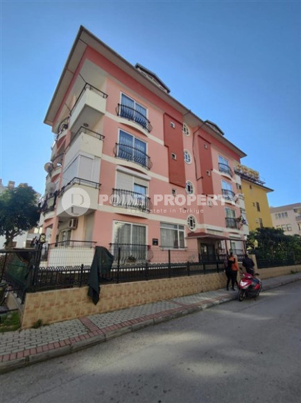 Two-room apartment 1+1 with balcony, in the center of Alanya, Shekerhane district-id-3221-photo-1