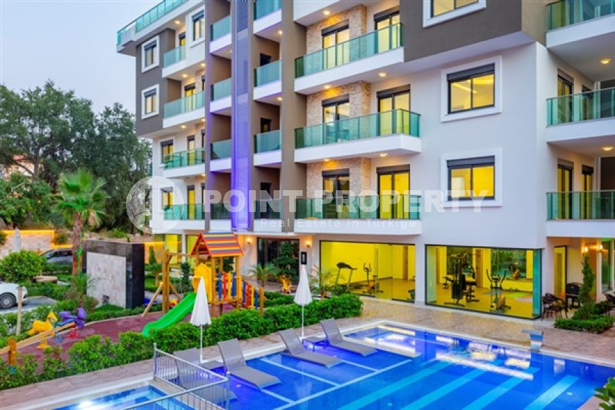 Modern apartment 149 m² with three bedrooms, upper Oba, Alanya-id-3310-photo-1