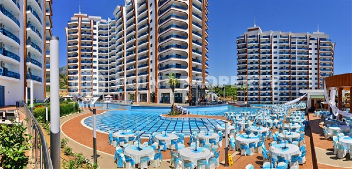 Two-bedroom apartment with sea views, in a complex with luxury infrastructure, Mahmutlar, Alanya-id-3364-photo-1