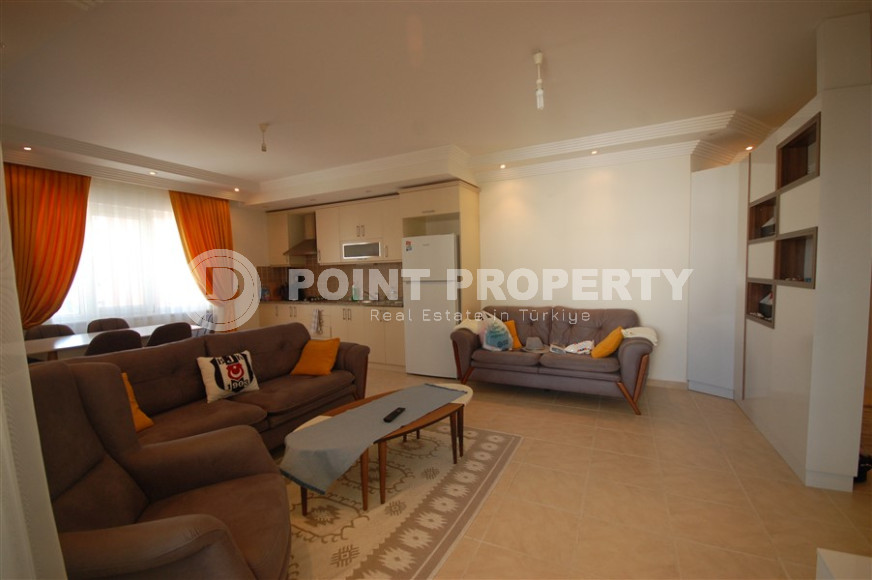 Three-room apartment with a swimming pool in the lower part of the Oba district, 75 m2-id-1305-photo-1