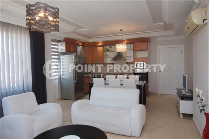 Spacious two-level apartment with an area of 200 m2, Mahmutlar district-id-3466-photo-1