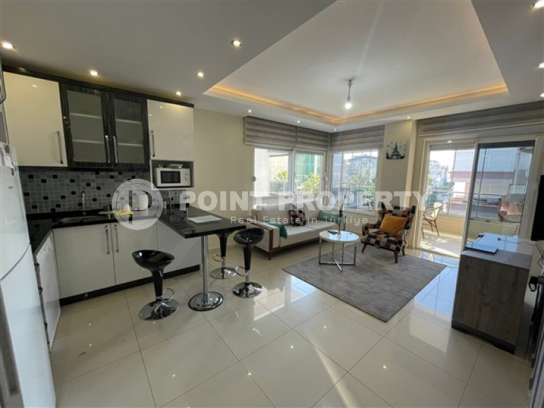 Lovely apartment 60 m2, Alanya center, sold unfurnished-id-3498-photo-1