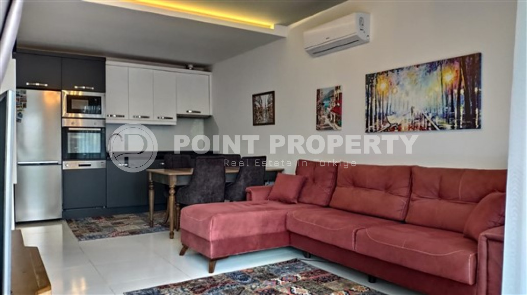 Apartment 1+1 with good stylish renovation within walking distance to the sea and the center of Kargicak.-id-3554-photo-1