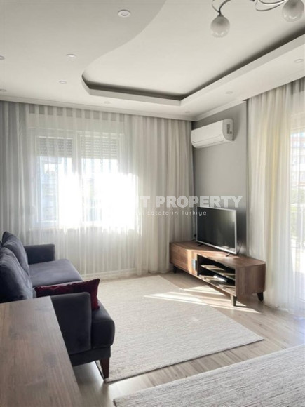 Apartment 3+1 130 m2 with furniture and household appliances.-id-3556-photo-1