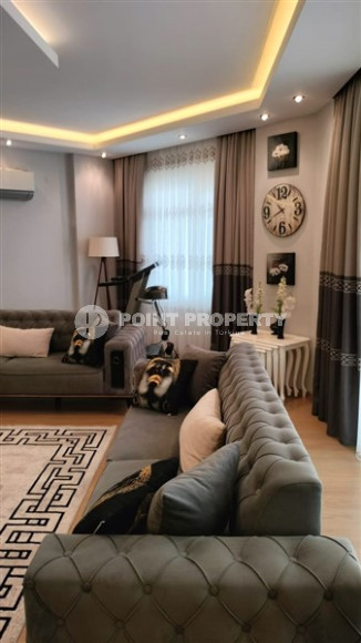 Spacious five-room apartment 4+1 with furniture, Cikcilli district-id-3603-photo-1