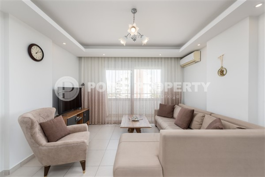 Bright 2+1 apartment in a residential complex with rich internal infrastructure.-id-3633-photo-1
