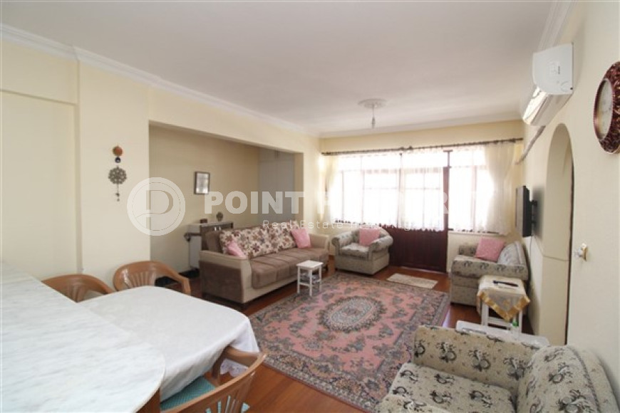 Inexpensive well-kept apartment 2+1 with an area of 90 m2, 300 meters from the Mediterranean Sea, Mahmutlar district-id-3758-photo-1