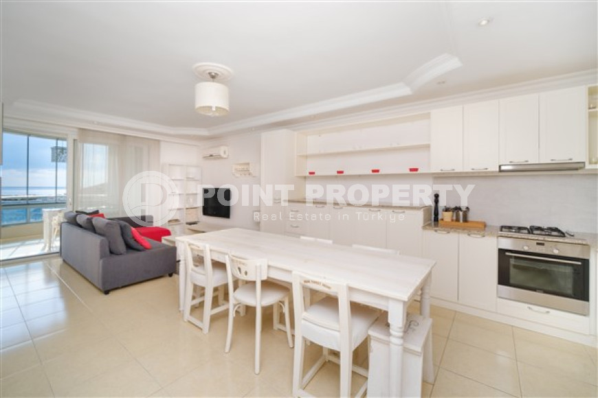 Spacious duplex apartment on the 9th floor with an attic with panoramic sea views.-id-3761-photo-1