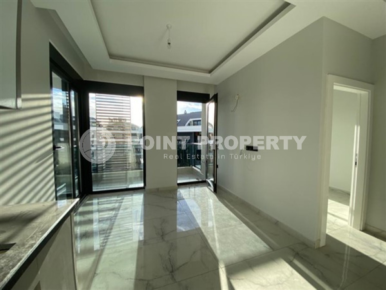 New one-room apartment with a total area of 55 m2 in the prestigious Oba district.-id-3779-photo-1