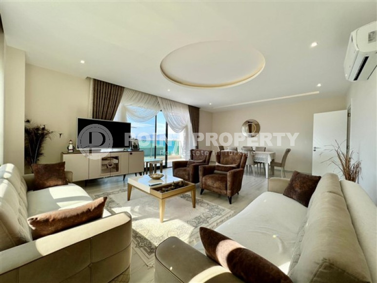 Luxurious duplex with sea views 50 meters from the beach in Kargicak.-id-3821-photo-1