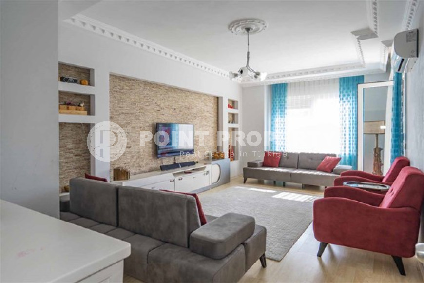 Luxurious six-room penthouse 230 m2 unfurnished, Alanya center-id-3856-photo-1