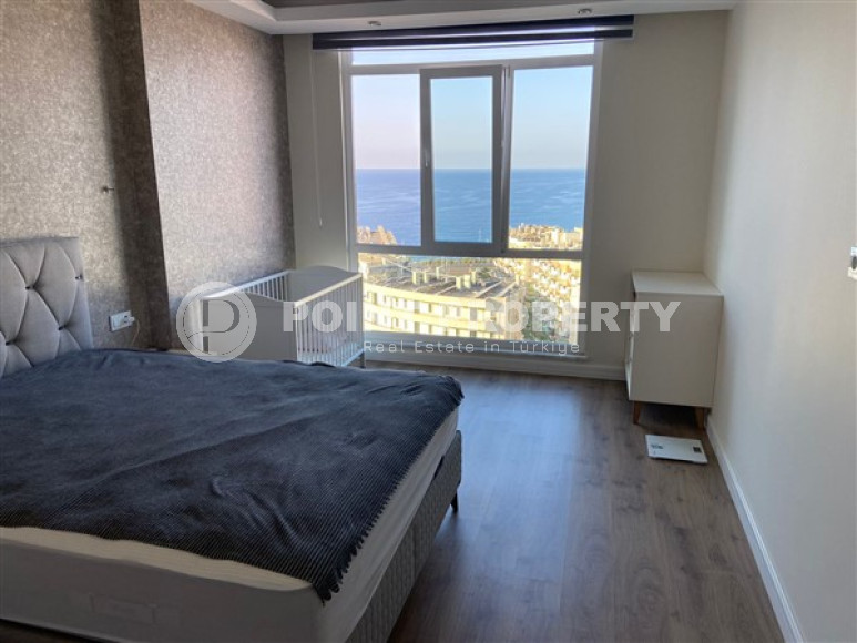 View apartment 1+1 with an area of 70 m2 in the Mahmutlar area, 200 meters from the sea-id-3980-photo-1