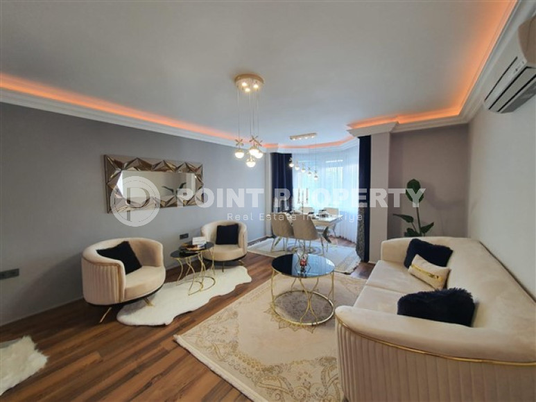 Comfortable 3+1 penthouse with an area of 200 m2 and two viewing balconies, Cikcilli district-id-3993-photo-1