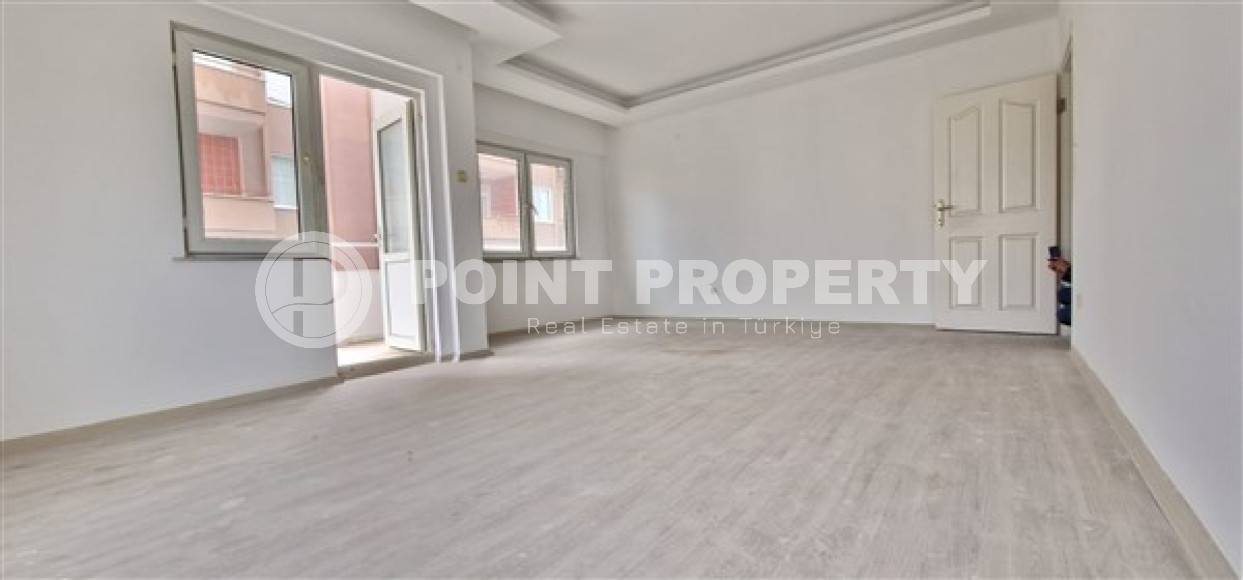 Comfortable three-room apartment 120 m2 on the 3rd floor of a building, Oba district-id-4108-photo-1