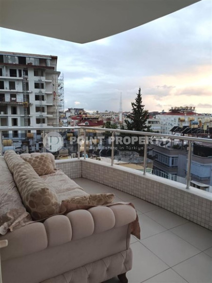 Ready-to-move three-room apartment 115 m2 in the very center of Alanya-id-4109-photo-1