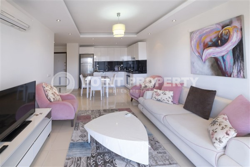 Bright panoramic one bedroom apartment in a quiet area of Cikcilli.-id-4194-photo-1