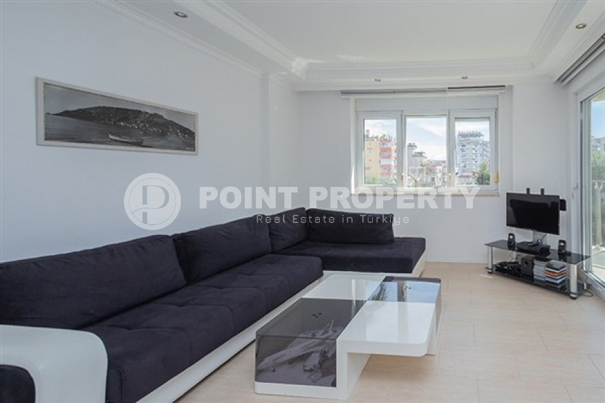 Apartment 2+1 850 meters from the sea in the center of a calm, landscaped area of Cikcilli.-id-4244-photo-1