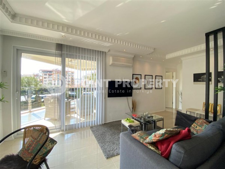 Bright, modern one-bedroom apartment in the center of a calm, well-maintained area of Cikcilli.-id-4284-photo-1