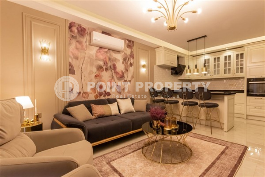 Modern apartment 82 m2 with luxurious furniture and interior, Kargicak district-id-4305-photo-1