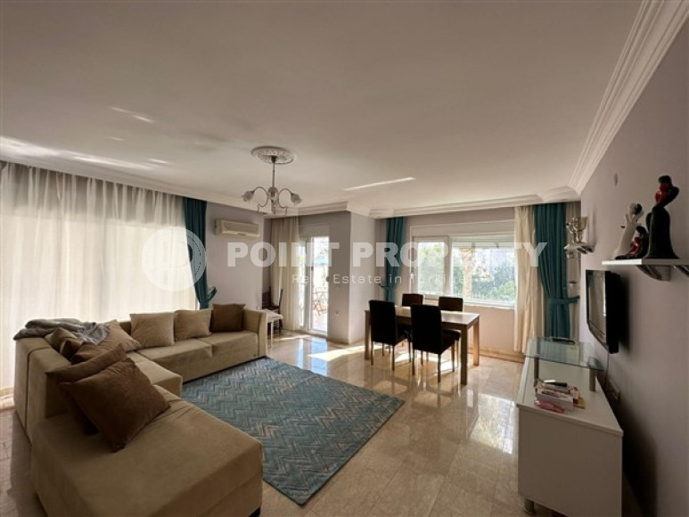 Equipped apartment 2+1 with two balconies and furniture in the Oba area-id-4445-photo-1