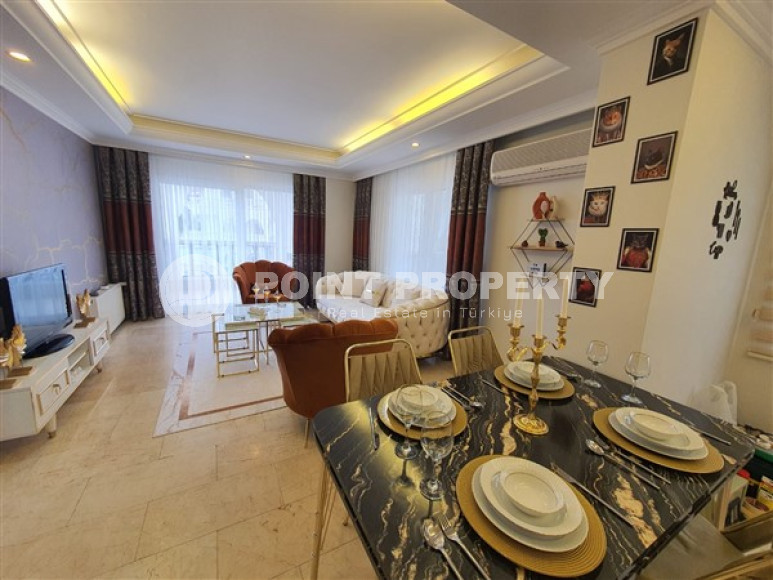 Beautiful, spacious 2+1 apartment on the 2nd floor of a building with a swimming pool, Cikcilli district-id-4452-photo-1