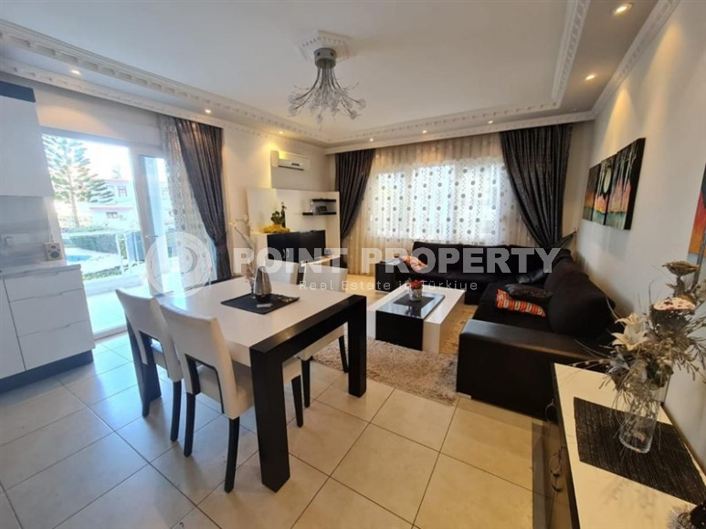 Elegant apartment 105 m2 with two balconies and furniture, Oba district-id-4472-photo-1