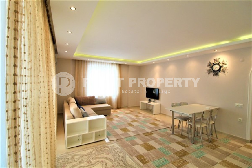 Furnished apartment 85 m2 with a balcony 400 meters from the Mediterranean Sea, Tosmur-id-4587-photo-1