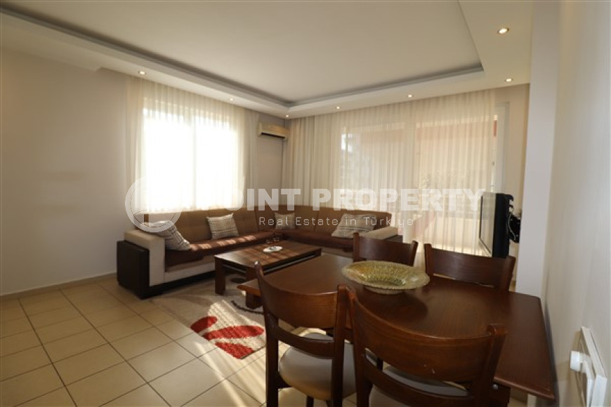Bright furnished apartment 500 meters from the famous Cleopatra Beach in the center of Alanya.-id-4638-photo-1