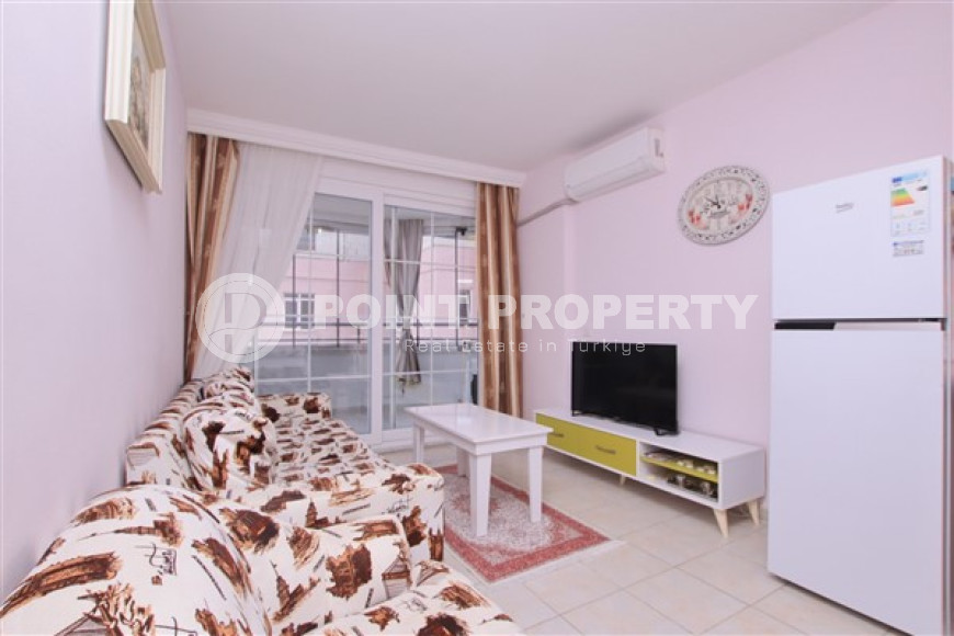 Cozy apartment with furniture on the 3rd floor of a house 200 meters from the Mediterranean Sea, Oba district-id-4650-photo-1