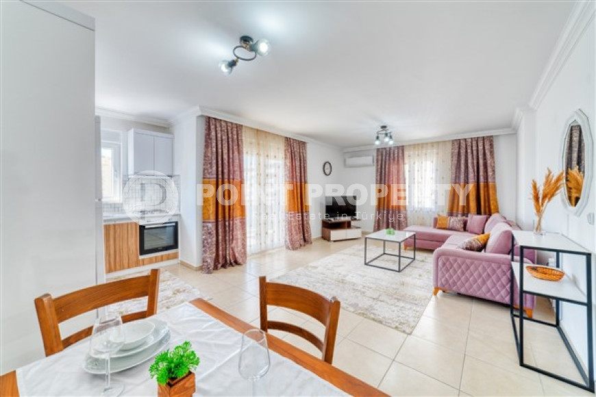Bright, spacious apartment with good repair and modern design, 250 meters from the beach and promenade.-id-4682-photo-1