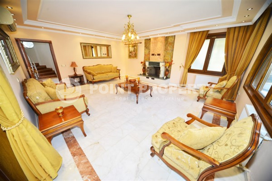 Charming two-storey villa with a 3+1 room layout and a garden plot, Kestel area-id-4689-photo-1