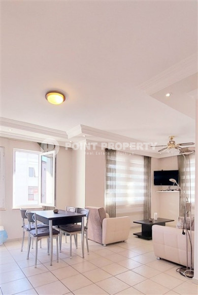 Compact two-room apartment 45 m2 with a balcony, Alanya center, Cleopatra Beach area-id-4746-photo-1